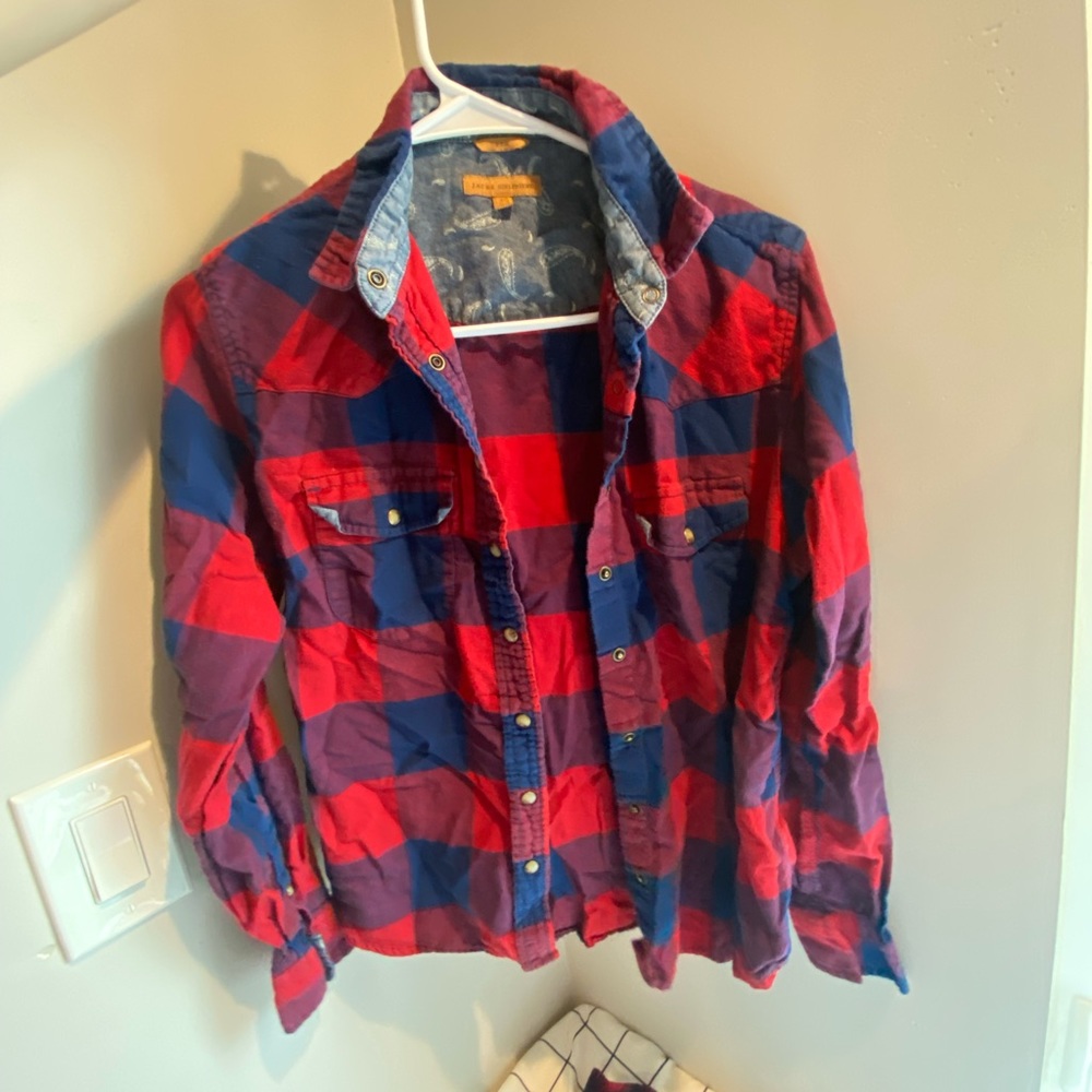 Womens Snap-Button Flannel